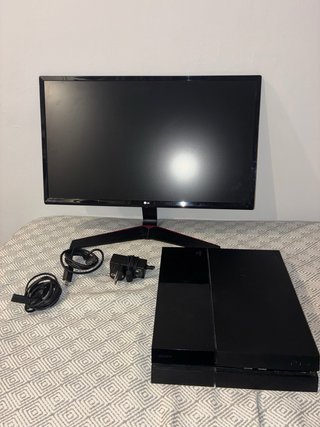 Monitor + PS4 (PlayStation 4)
