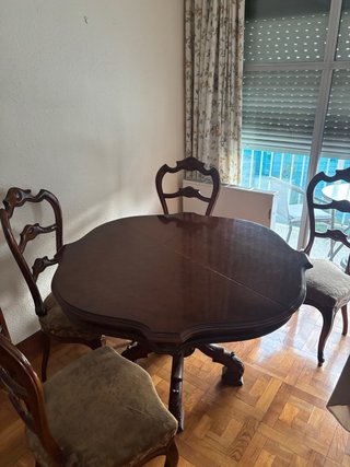 Sillas de salón madera y tela