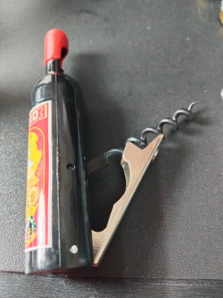 Collezione 17 Cavatappi e Apribottiglie