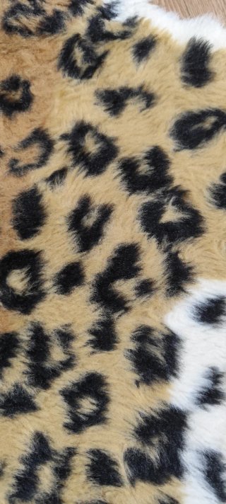 Alfombra estilo leopardo