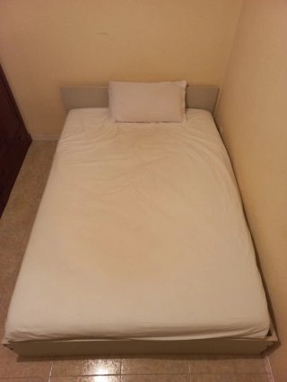 Cama 135x190cm (colchón + somier)