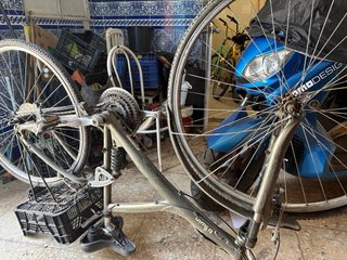 Bicicletas y herramientas