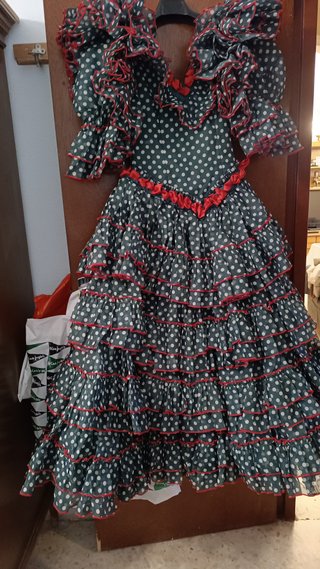 Traje Flamenca Organdil Verde y Rojo
