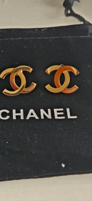 Pendientes Chanel Dorados