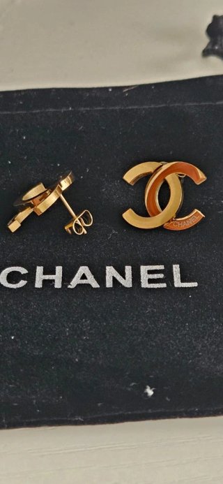 Pendientes Chanel Dorados