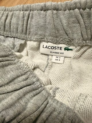 Pantalón Corto Lacoste Gris (Talla S)