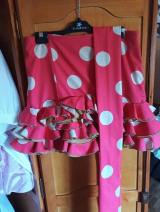 Conjunto Flamenco Falda Lunares y Blusa t. 38 a 42