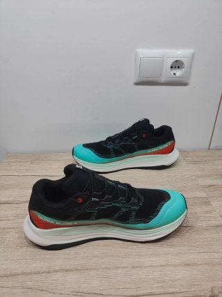 Salomon ultra glide 2 negro multi 43 1/3