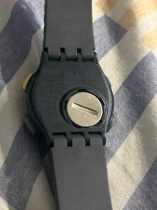 Reloj Swatch Digital Negro y Azul