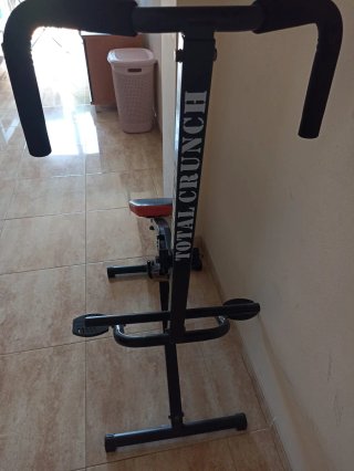 Máquina de Ejercicio Total Crunch