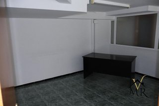 Local comercial en venta en Singuerlín - Can Franquesa - Les Oliveres en Santa Coloma de Gramanet
