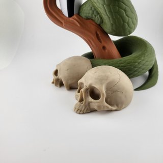 Base Mando PS5 DualSense Serpiente Calaveras