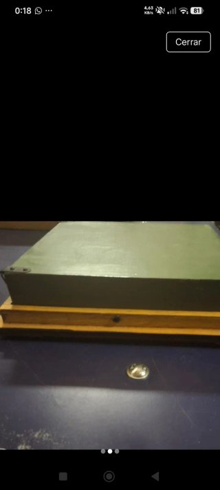 Vetrina storica speciale edizione raqueta vintage