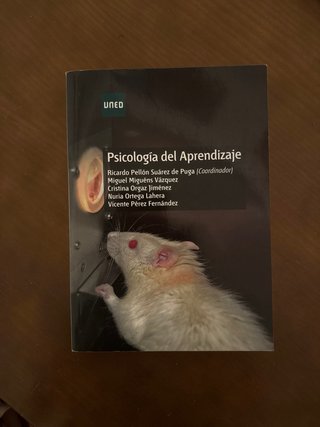 Libros 1° psicología UNED