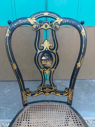 Silla Estilo Napoleón III Negra y Dorada