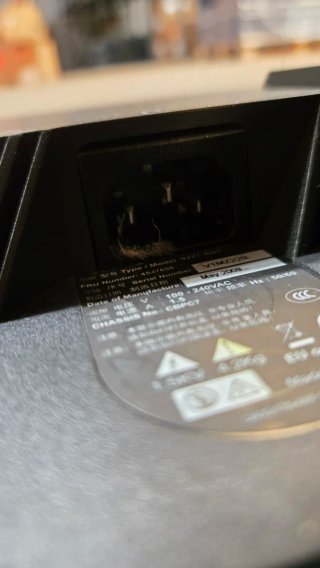 Monitor Lenovo Negro