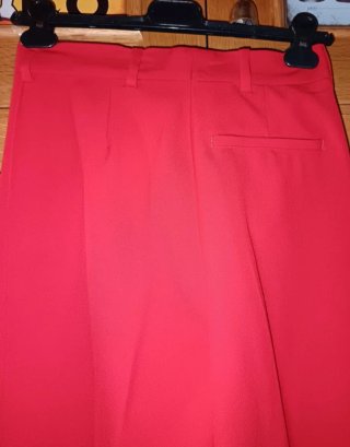 Pantalón vestir Zara rojo