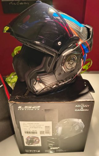 Casco moto modular LS2 Carbono Advant X ff901.