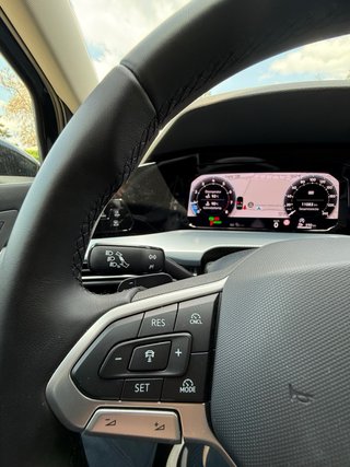 Volkswagen Golf 2025