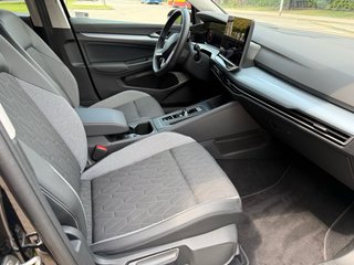 Volkswagen Golf 2025