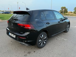 Volkswagen Golf 2025