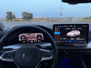 Volkswagen Golf 2025