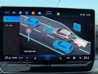 Volkswagen Golf 2025