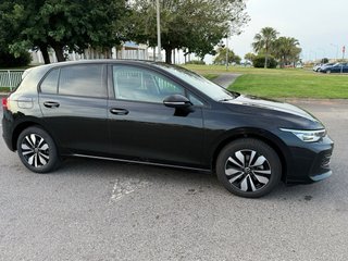 Volkswagen Golf 2025