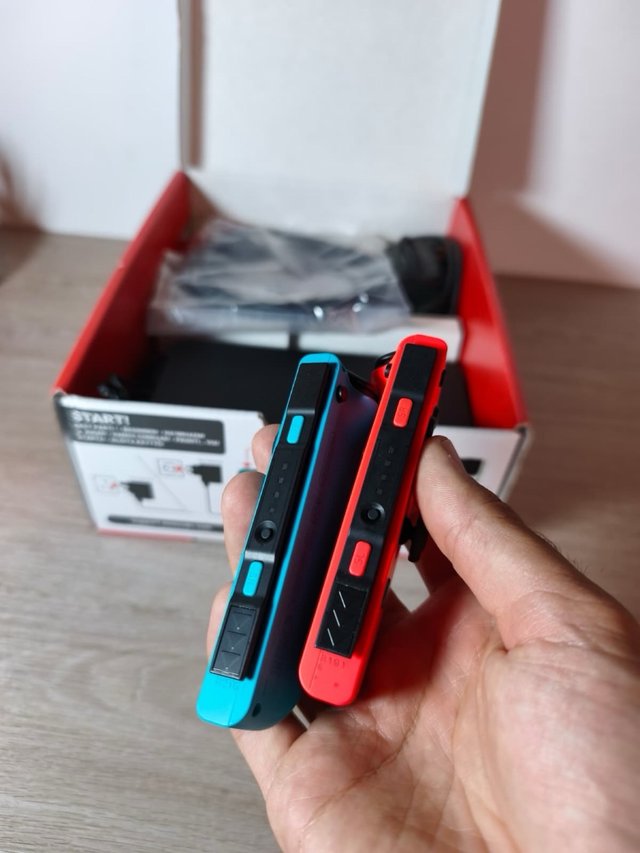 Nintendo Switch OLED como NUEVA