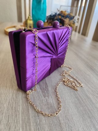 Bolso de fiesta satén morado