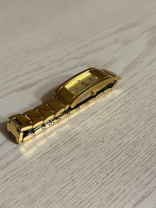 Reloj Lotus Bañado en Oro