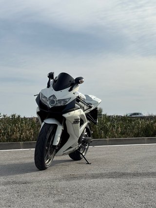 Suzuki GSXR600 K8/K9