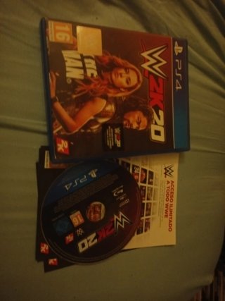 Pack 4 juegos  PS4 F1 2021 WWE 2K16/20 y star wars
