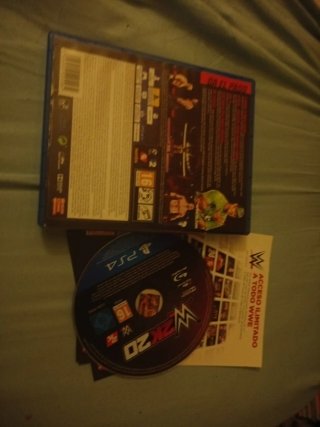 Pack 4 juegos  PS4 F1 2021 WWE 2K16/20 y star wars