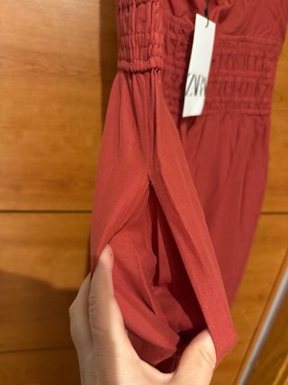 Vestido Zara Rojo Midi