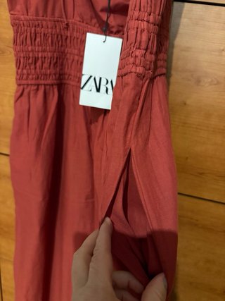 Vestido Zara Rojo Midi