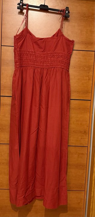 Vestido Zara Rojo Midi