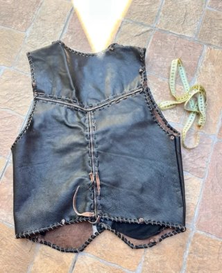 Chaleco de cuero genuino hecho a mano