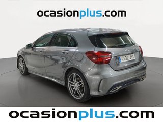 Mercedes-Benz Clase A 200 d AMG Line 100 kW (136 CV)