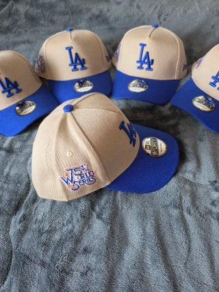 Gorra New Era LA Beige y Azul