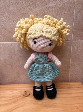Muñeca Amigurumi Hecha a Mano