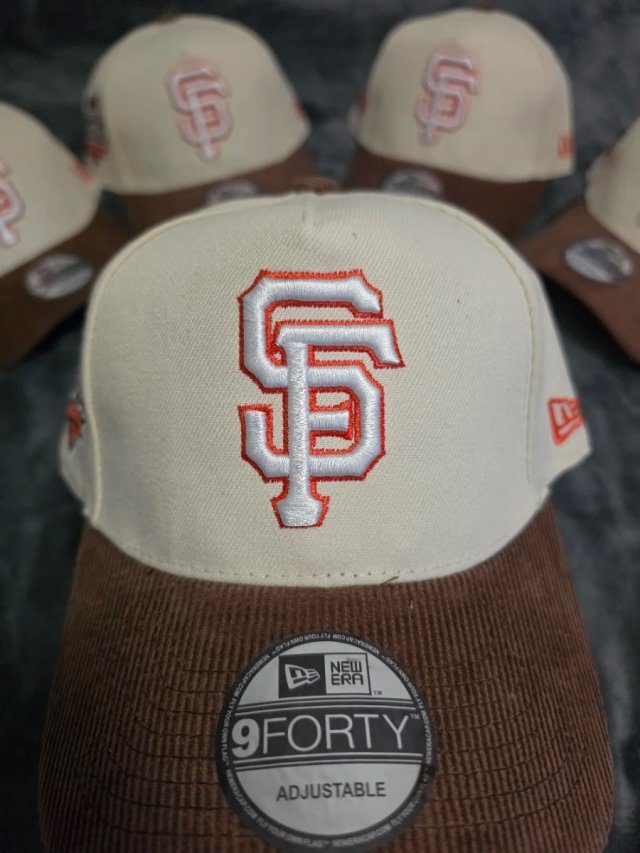 Gorra New Era SF Beige y Marrón