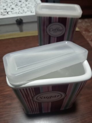 Botes de cerámica para café y azúcar