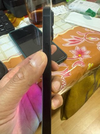 iPhone 14 Negro 128GB con funda y protector