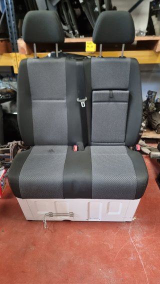 Asiento doble Mercedes Sprinter W906