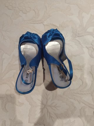 Zapatos de fiesta Rosmary azules talla 38