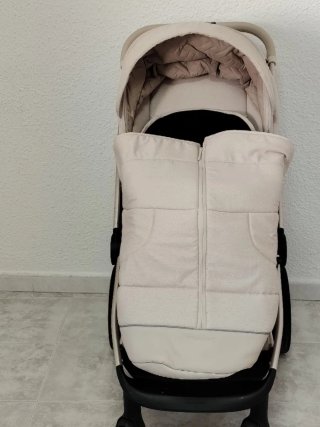 Carro bebé Muuvo poco uso