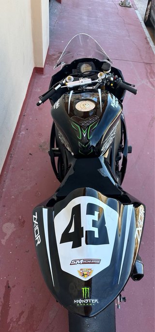 Kawasaki ZX-10R Circuito