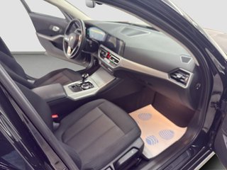 BMW Serie 3 318d 2.0d 150 .cv / HIBRIDO / AUTO