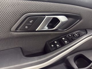 BMW Serie 3 318d 2.0d 150 .cv / HIBRIDO / AUTO